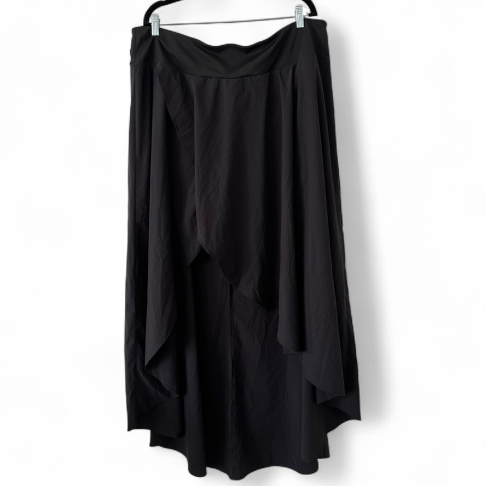 NWOT Halara Plus Size 3x Black Hi-Low Midi Skirt with Shorts